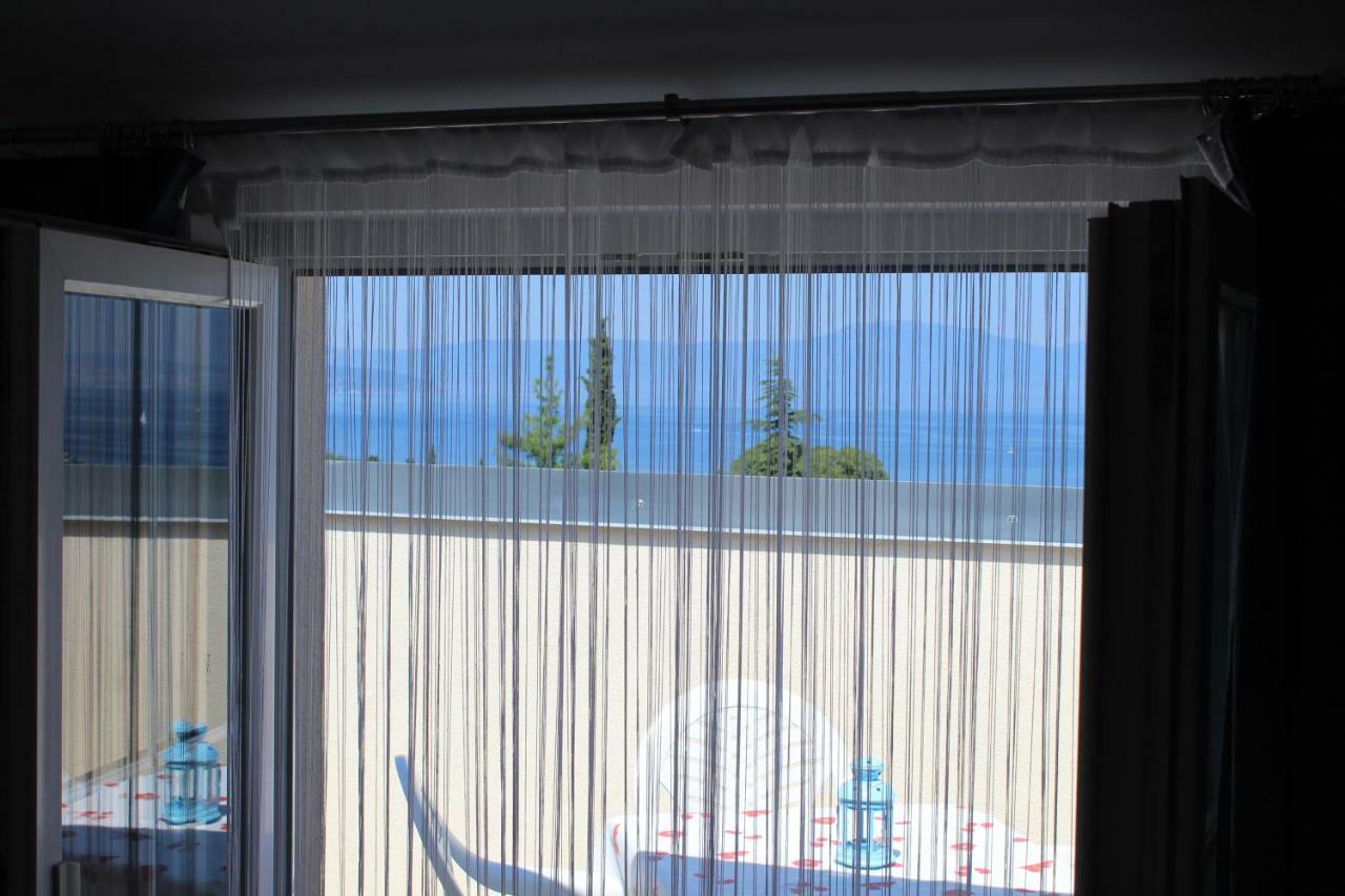 Apartment Ivan Малинска Экстерьер фото